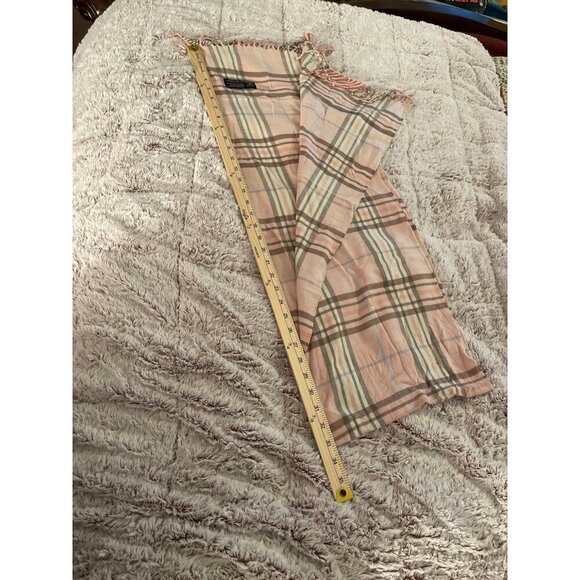 Plaid Cashmere & Viscose Scarf 66..5 “ x 12 “ . Pink, brown, white & blue‎ - Picture 5 of 7